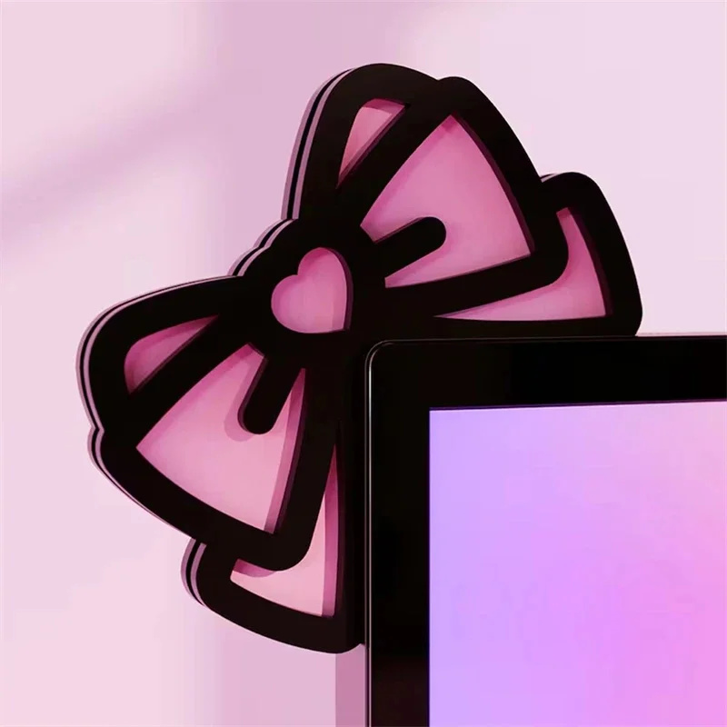 Urocza różowa akrylowa kokardk – Desk Setup Pink recenzja i cena